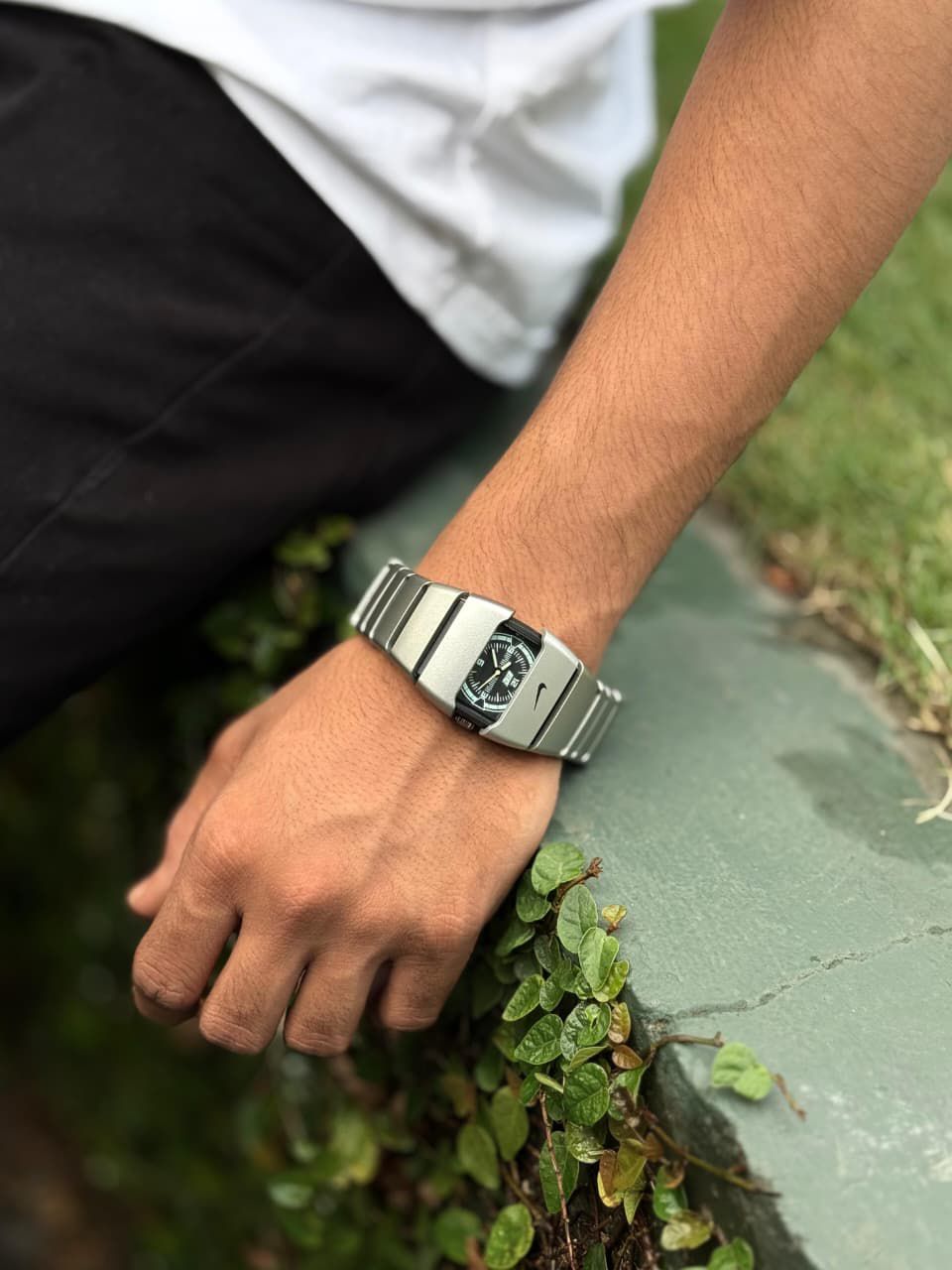 Men's Fashion Watch – Square Dial Sporty Analog Watch | Metal Bracelet Strap ZAVION